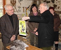 Kleine Überraschung von Hans-Eberhard Ernst