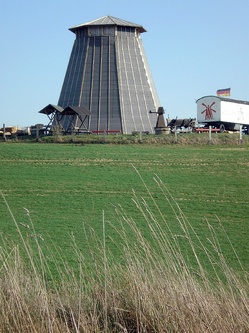 Mühle Greiffenberg von der Straße